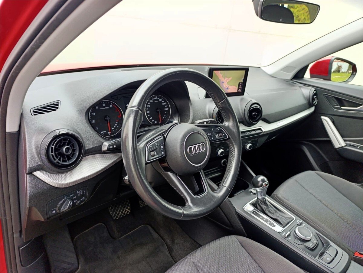 Audi Q2 SUV / Terénní 999,0 85 kw