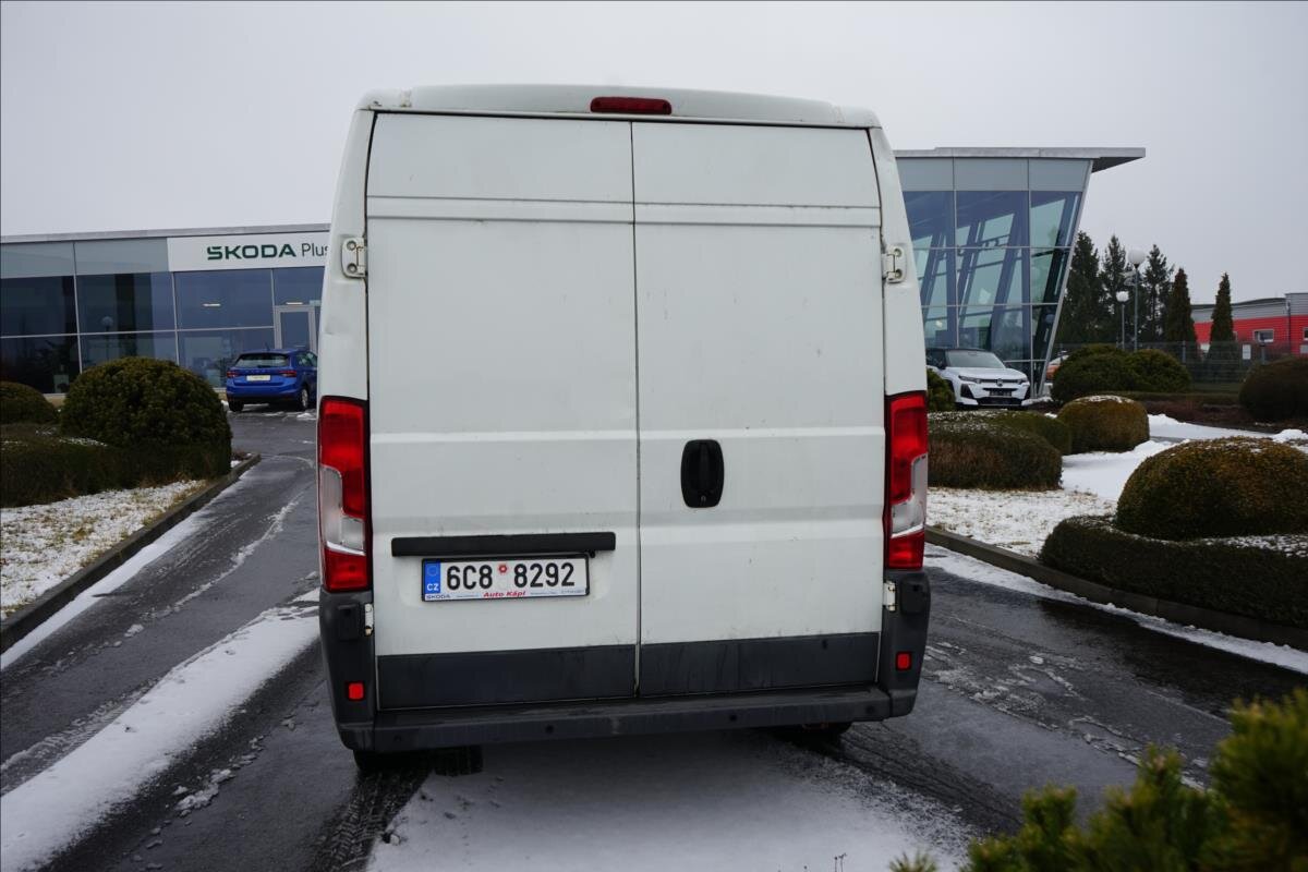 Peugeot Boxer Skříň 2,2 l 96 kw