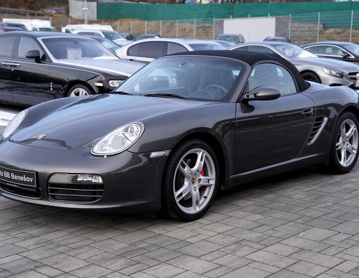 Porsche Boxster 2