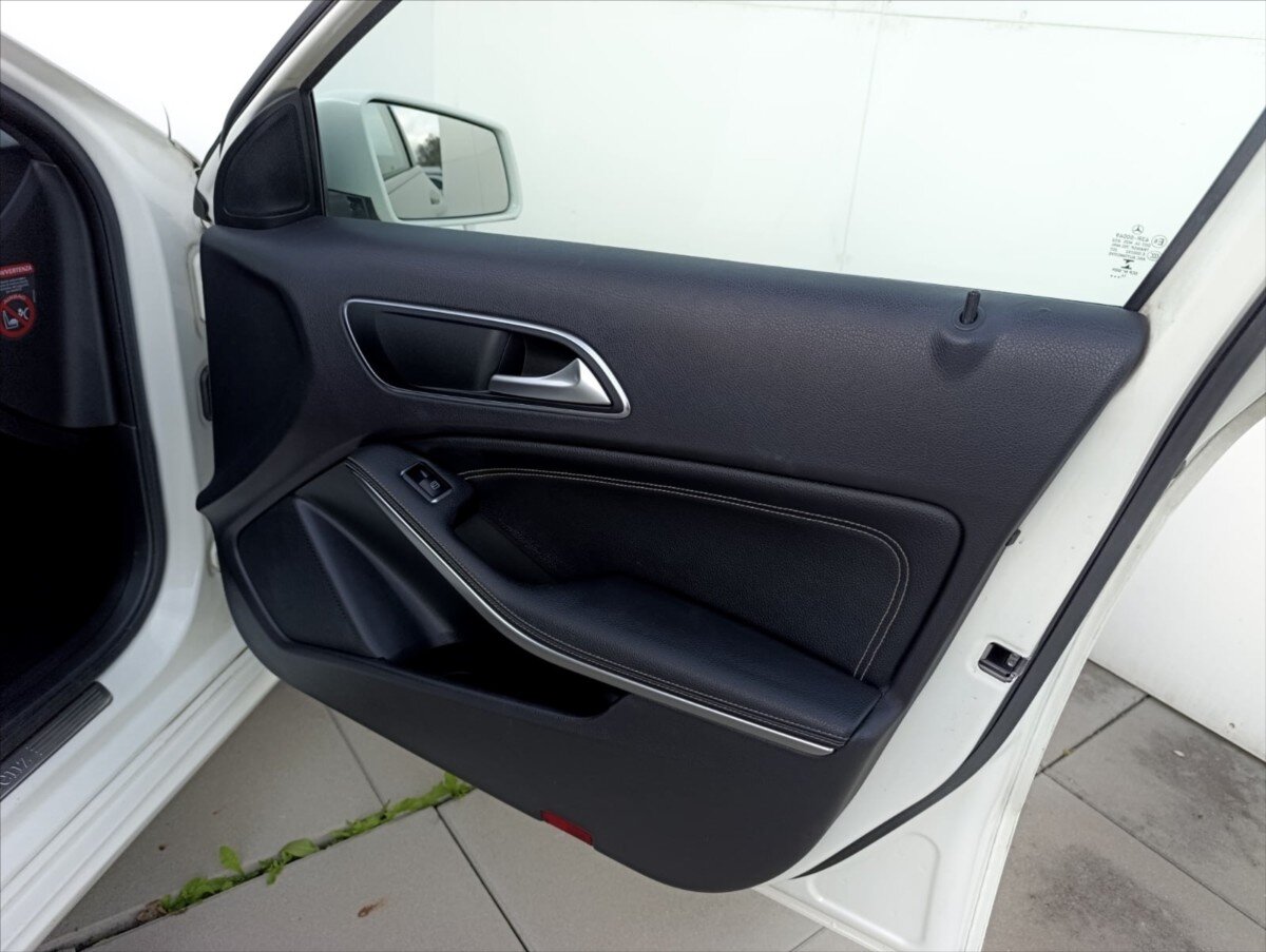 Mercedes-Benz Třídy A Kombi 1,5 l 80 kw