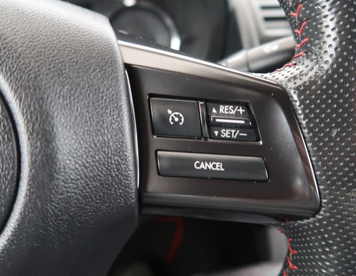 Subaru WRX STI Sedan / Limuzína 2,5 l 221 kw