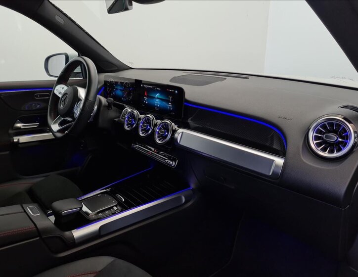 Mercedes-Benz GLB SUV 1,3 l 120 kw
