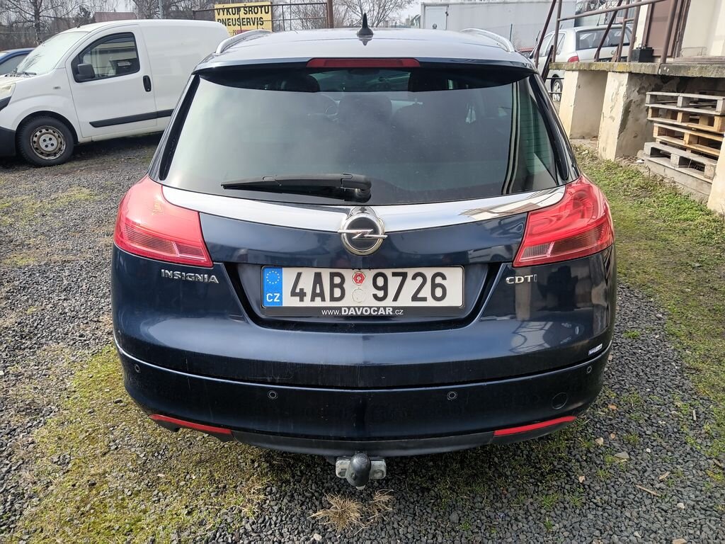Opel Insignia Kombi 2,0 l 96 kw