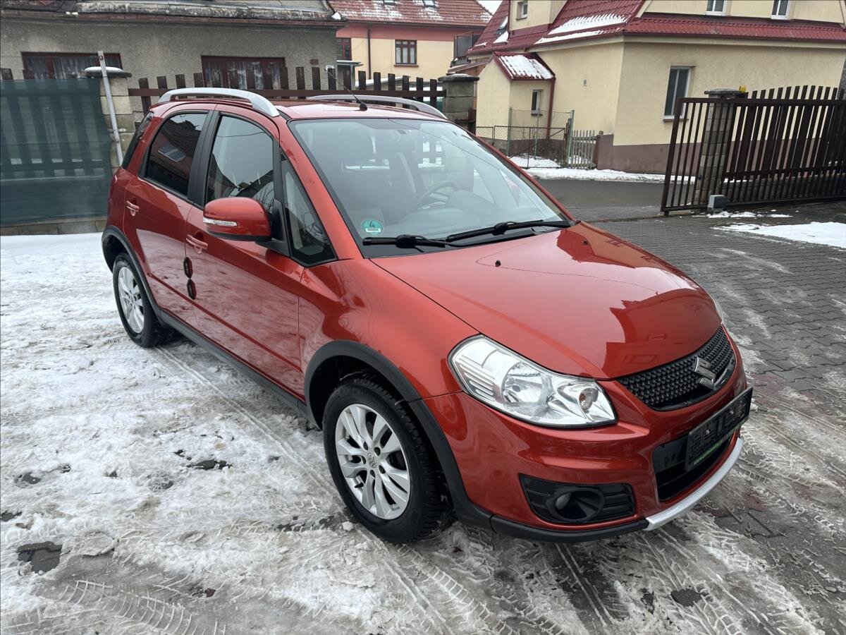 Suzuki SX4 Hatchback 1,6 l 88 kw