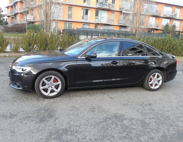 Audi A6 Sedan / Limuzína 3,0 l 150 kw