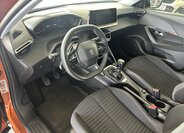Peugeot 2008 SUV / Terénní 1,2 l 74 kw