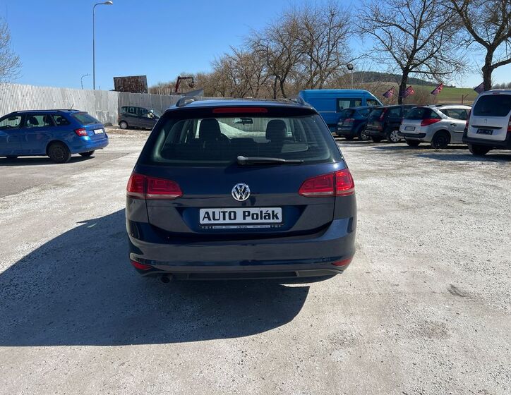 Volkswagen Golf 14