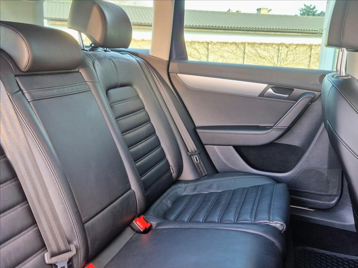 Volkswagen Passat Kombi 2,0 l 155 kw