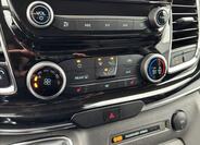 Ford Tourneo Custom 31