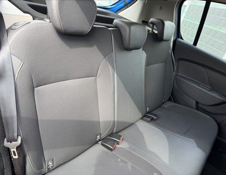 Dacia Sandero Hatchback 898,0 66 kw