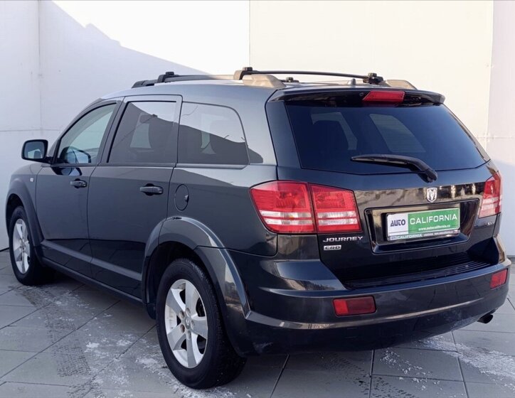 Dodge Journey SUV 2,0 l 103 kw