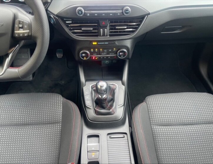 Ford Focus Kombi 999,0 114 kw