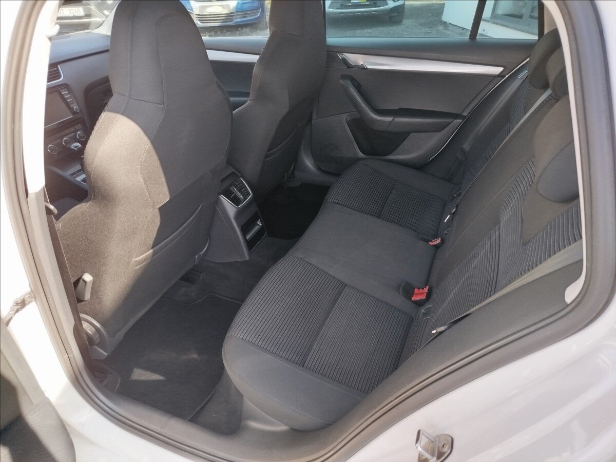 Škoda Octavia Kombi 2,0 l 110 kw