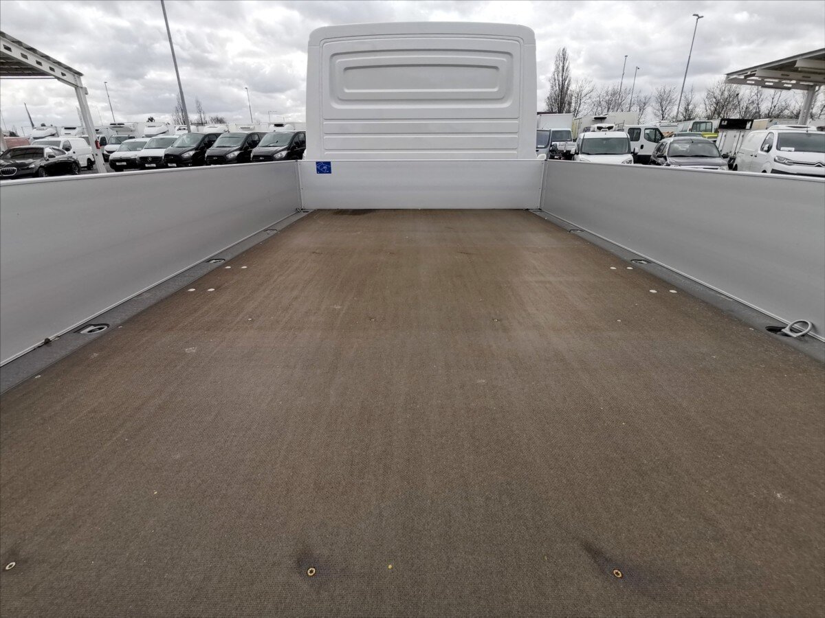 Volkswagen Crafter Valník 2,0 l 130 kw