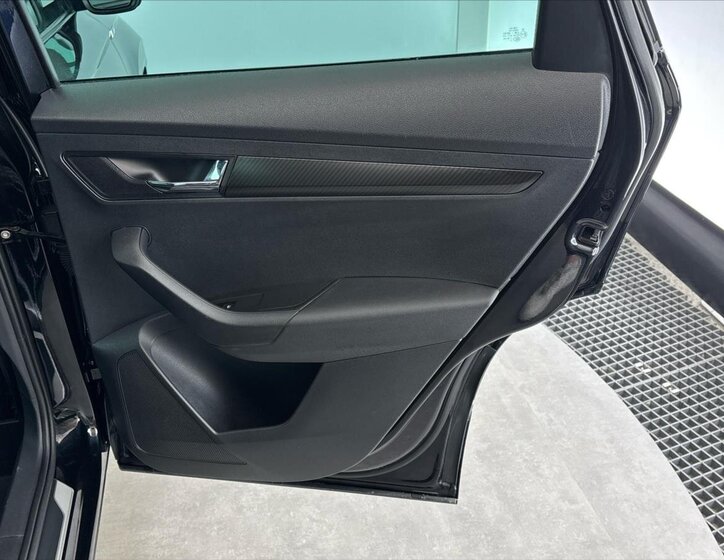 Škoda Karoq SUV / Terénní 2,0 l 110 kw