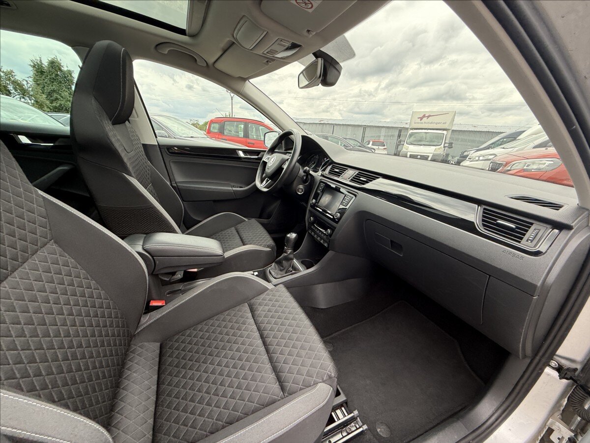 Škoda Rapid Hatchback 999,0 81 kw