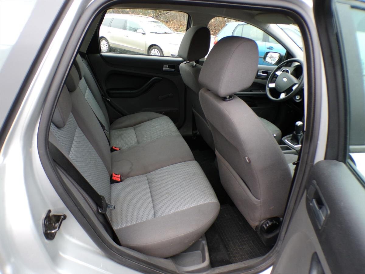 Ford Focus Kombi 1,6 l 74 kw