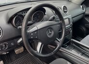 Mercedes-Benz Třídy M SUV / Terénní 3,5 l 200 kw