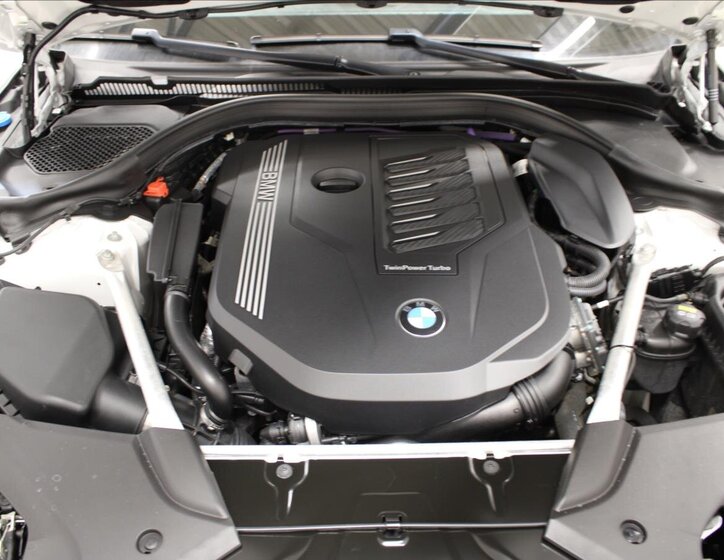 BMW Řada 5 Sedan / Limuzína 3,0 l 245 kw