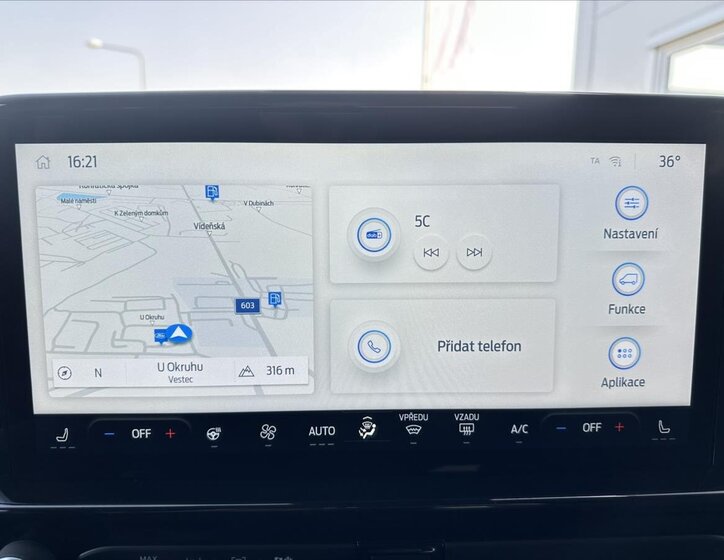 Ford Tourneo Custom Kombi 2,0 l 125 kw