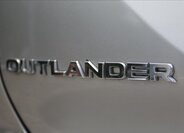 Mitsubishi Outlander SUV / Terénní 2,4 l 162 kw