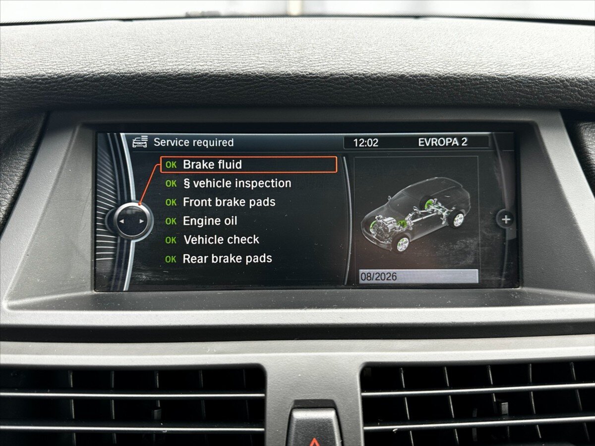 BMW X5 Kombi 3,0 l 180 kw