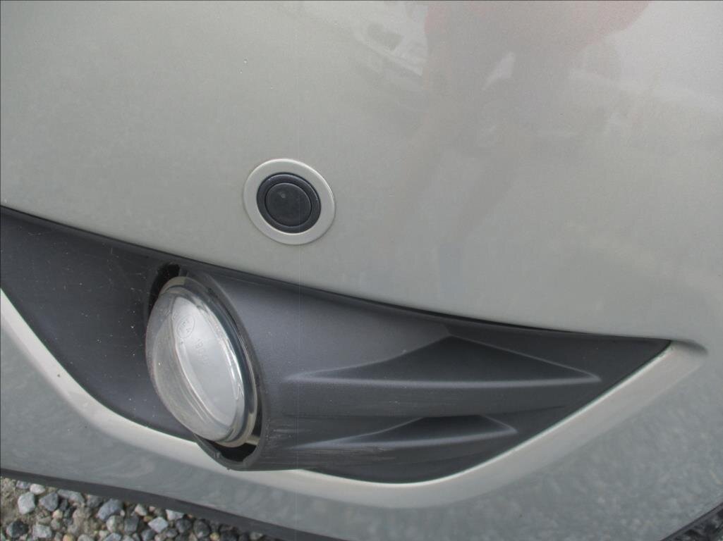 Ford Kuga SUV / Terénní 2,0 l 100 kw