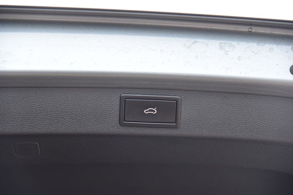 Škoda Karoq SUV / Terénní 1,5 l 110 kw