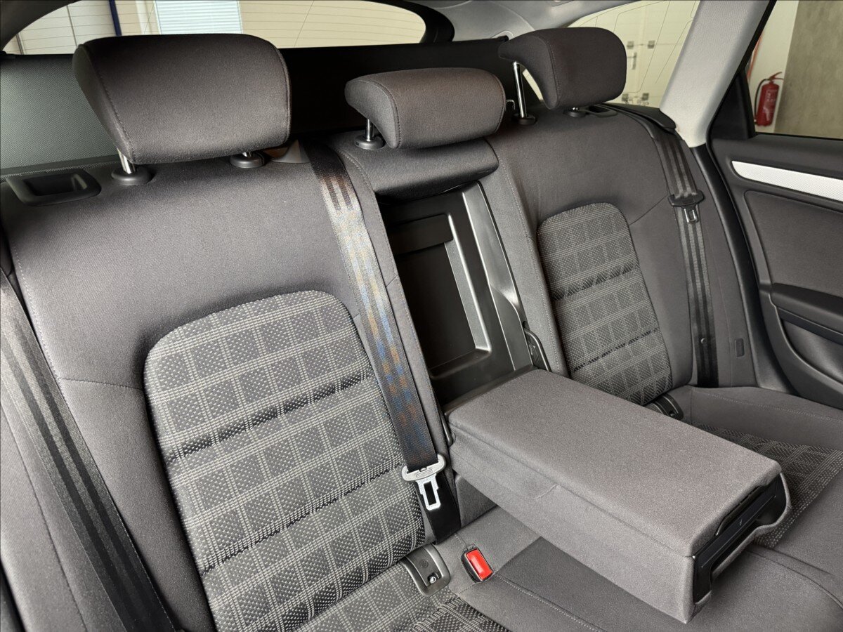 Audi A4 Kombi 2,0 l 110 kw