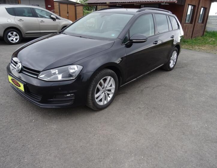 Volkswagen Golf Kombi 1,6 l 81 kw