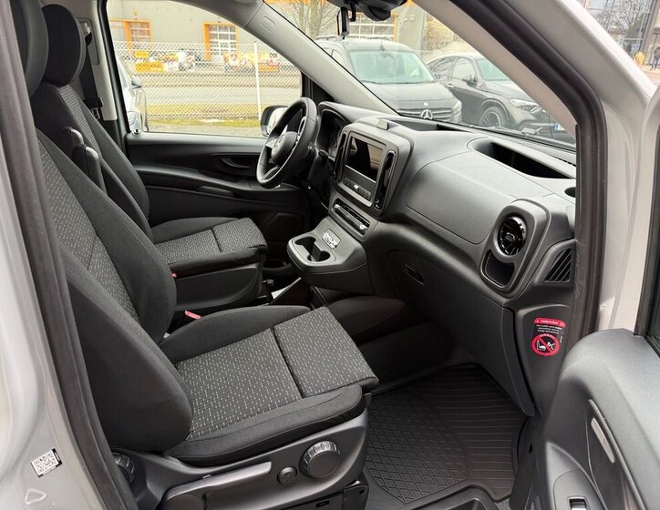 Mercedes-Benz Vito Skříň 2,0 l 140 kw