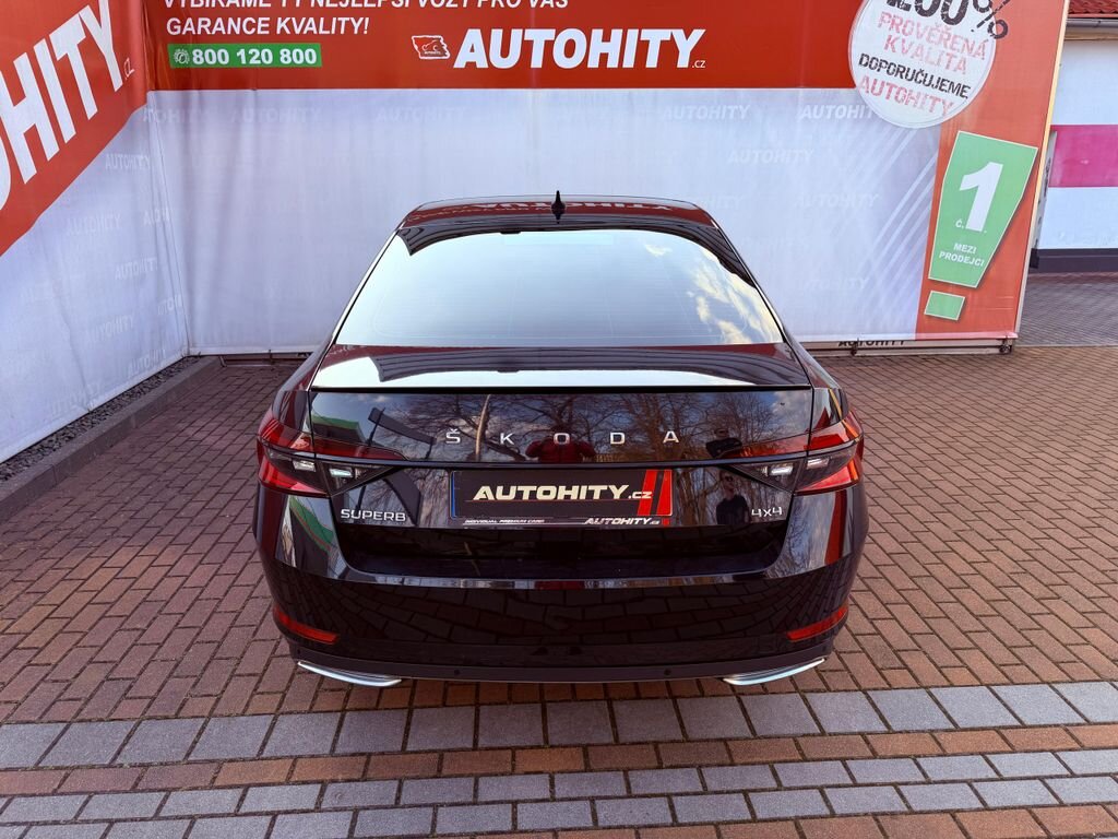 Škoda Superb Sedan / Limuzína 2,0 l 140 kw