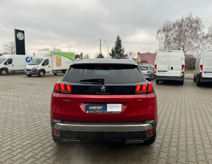 Peugeot 3008 SUV / Terénní 2,0 l 130 kw