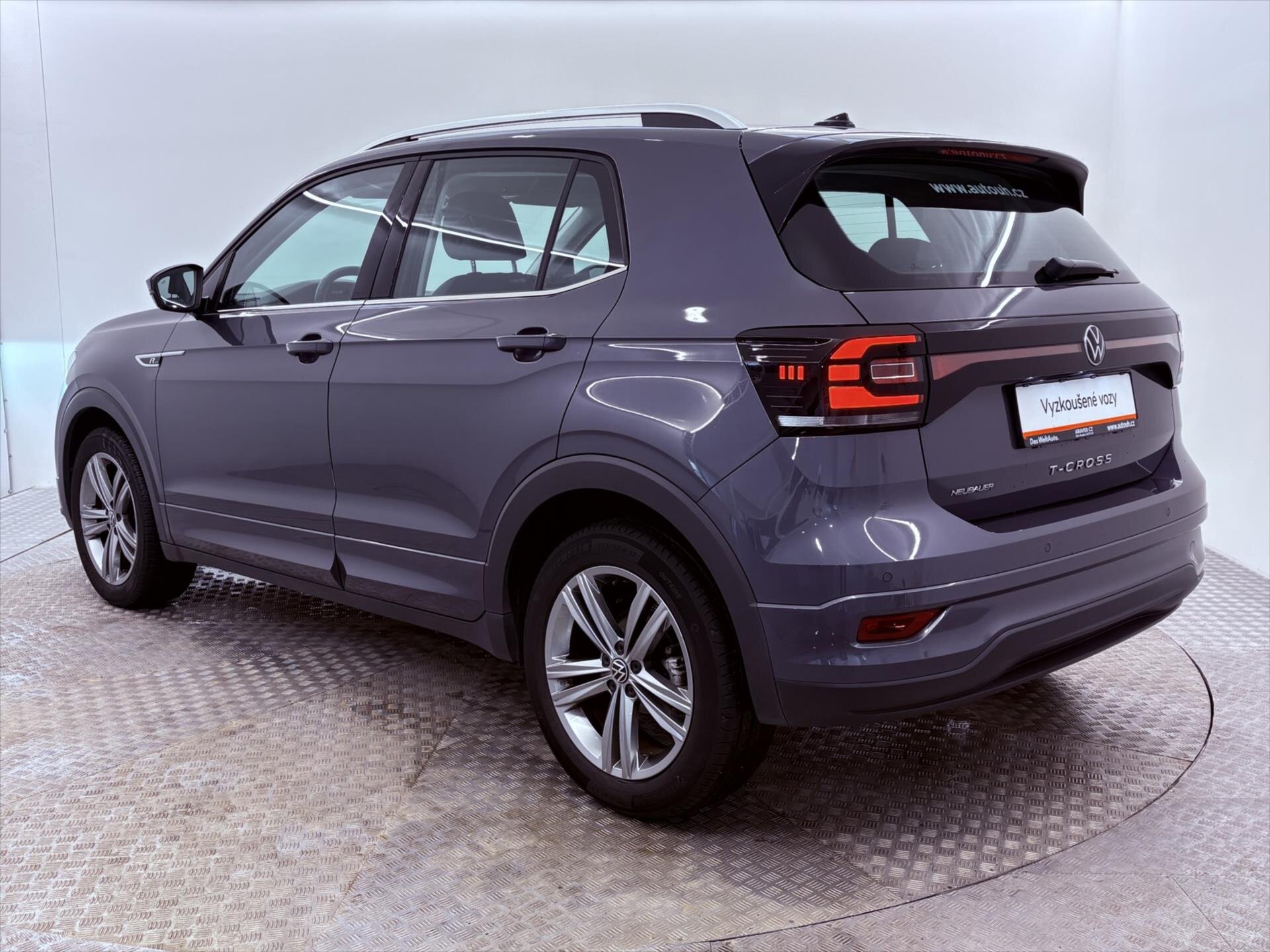 Volkswagen T-Cross Kombi 999,0 81 kw