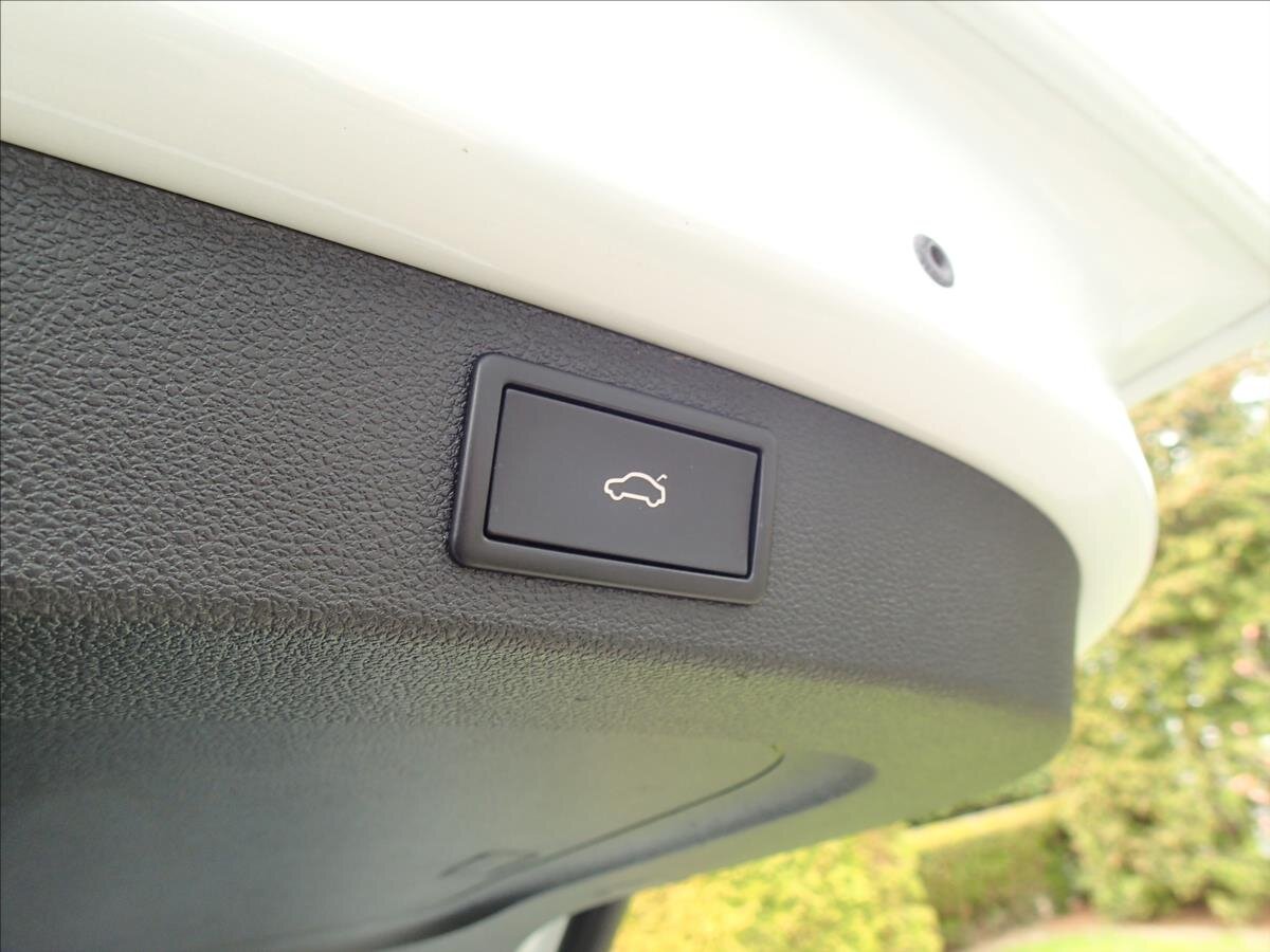 Škoda Kodiaq SUV / Terénní 1,5 l 110 kw