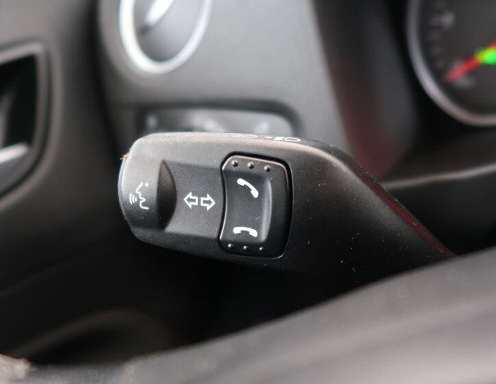 Ford Mondeo Kombi 2,0 l 103 kw