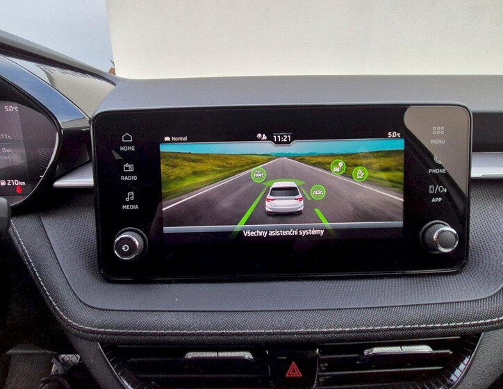 Škoda Fabia Hatchback 1,0 l 85 kw