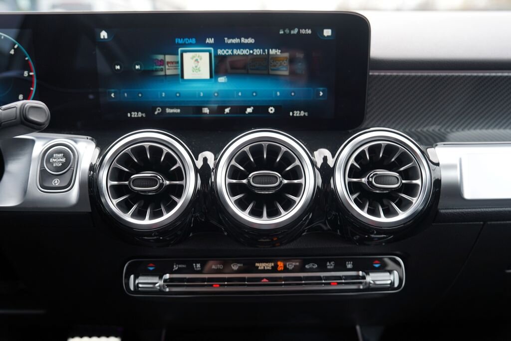 Mercedes-Benz GLB SUV / Terénní 2,0 l 110 kw