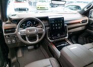 GMC Yukon SUV 6,2 l 313 kw