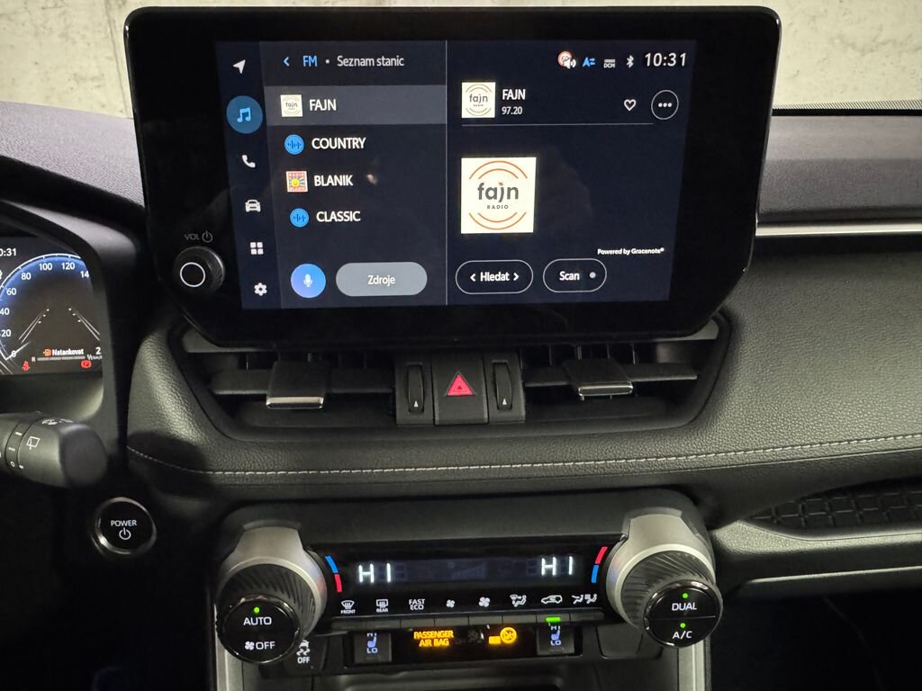 Toyota RAV4 SUV 2,5 l 163 kw