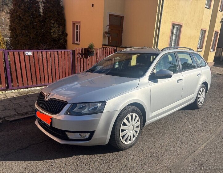 Škoda Octavia Kombi 0,0 77 kw