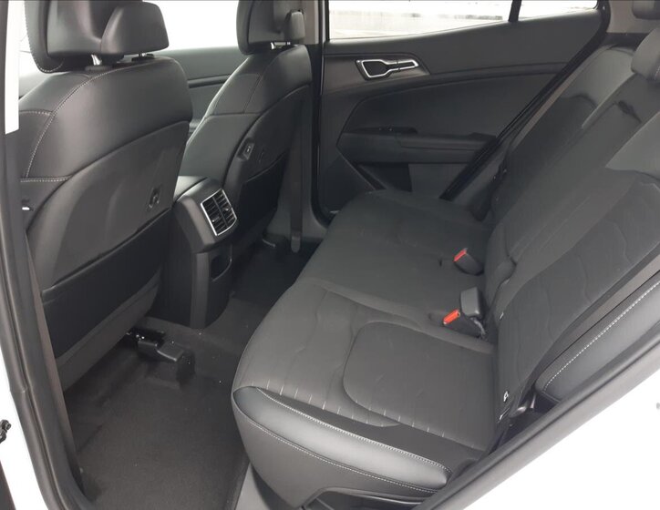 KIA Sportage SUV 1,6 l 0