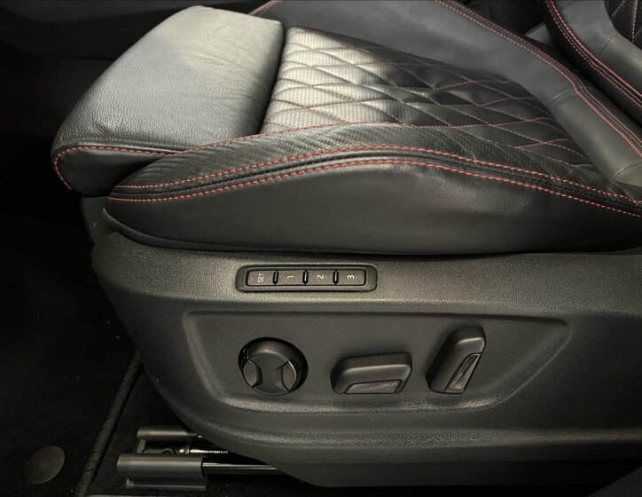 Škoda Kodiaq SUV / Terénní 2,0 l 180 kw