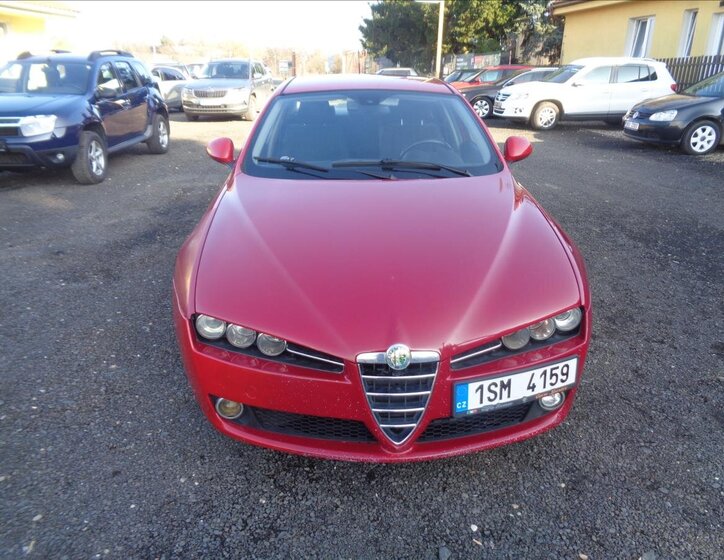 Alfa Romeo 159 Sedan / Limuzína 1,9 l 118 kw
