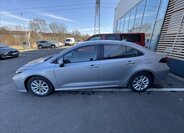 Toyota Corolla Sedan 1,5 l 92 kw