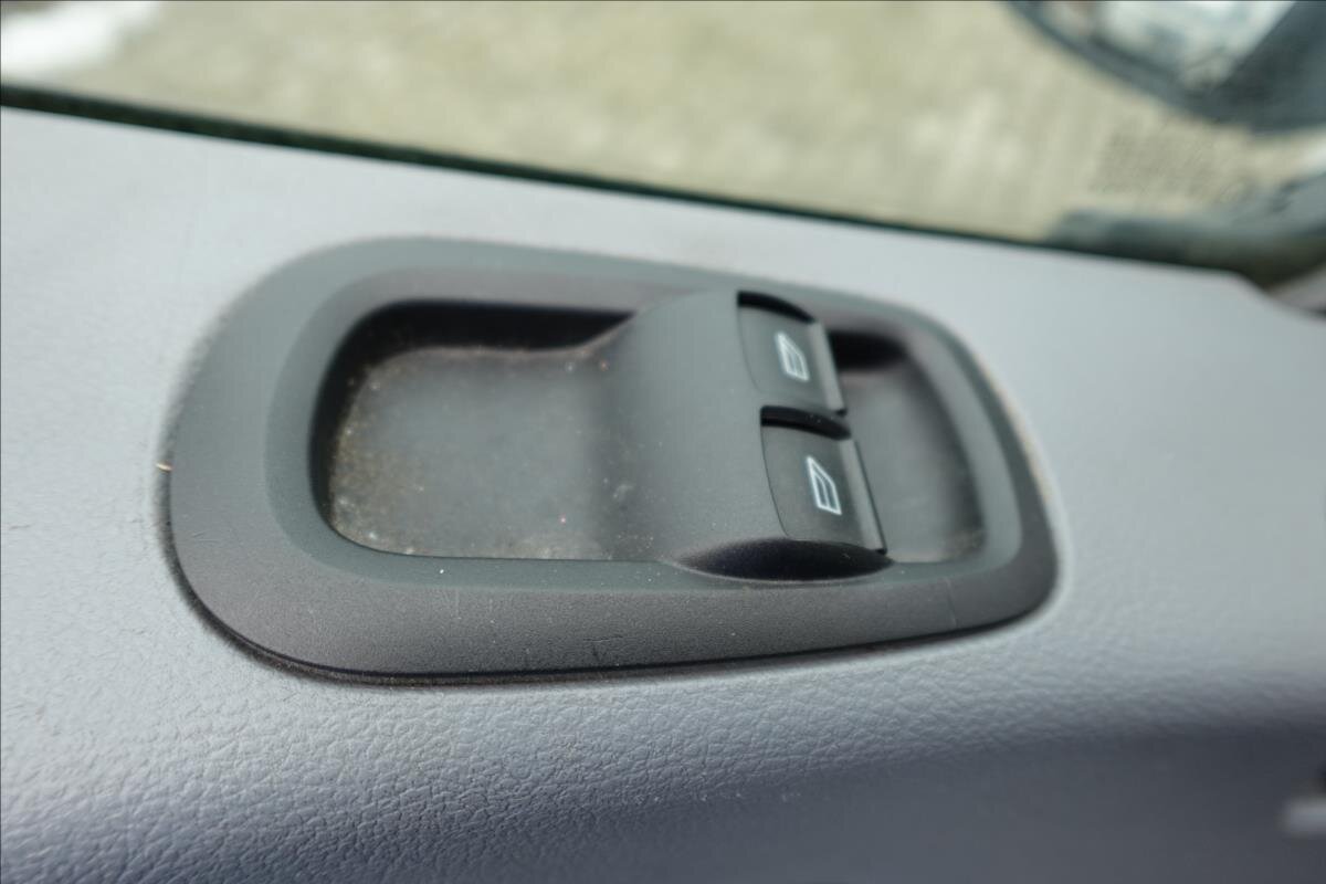 Ford Transit Ostatní 2,0 l 77 kw