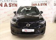 Volvo XC40 Kombi 2,0 l 145 kw