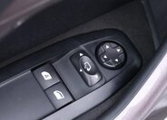 Peugeot 2008 SUV / Terénní 1,2 l 81 kw