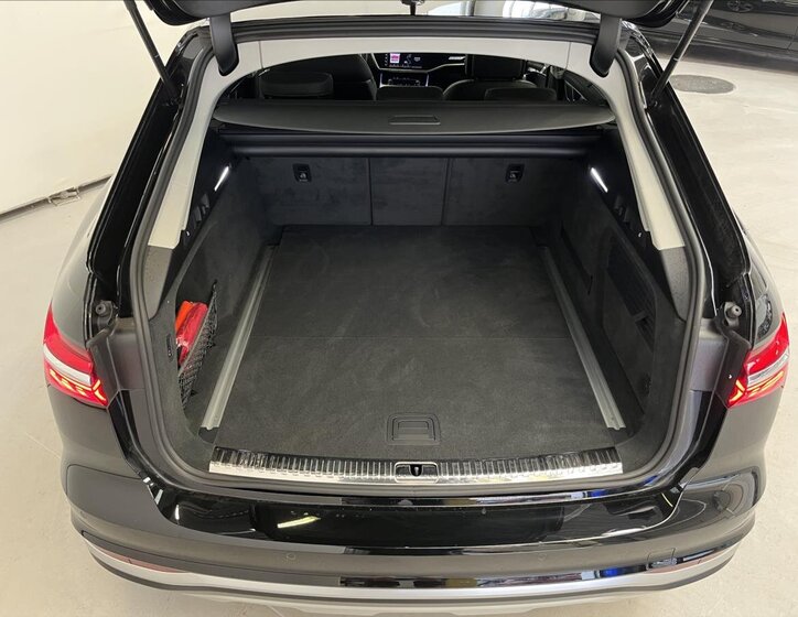 Audi A6 Allroad Kombi 3,0 l 253 kw