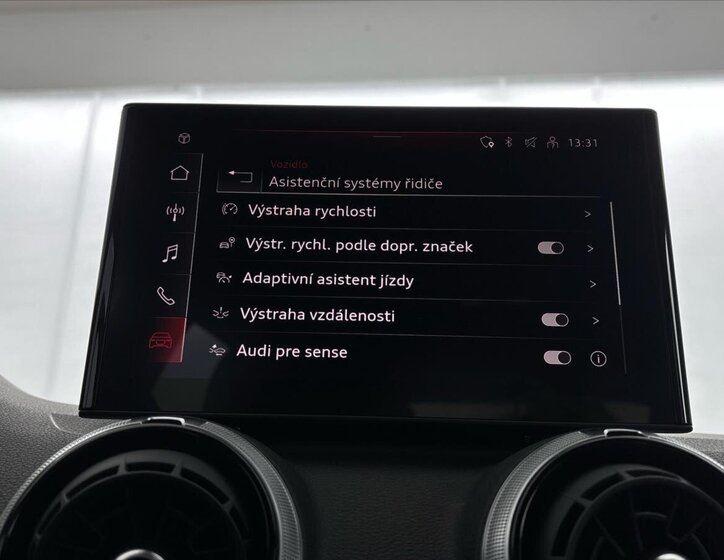 Audi Q2 SUV / Terénní 1,5 l 110 kw